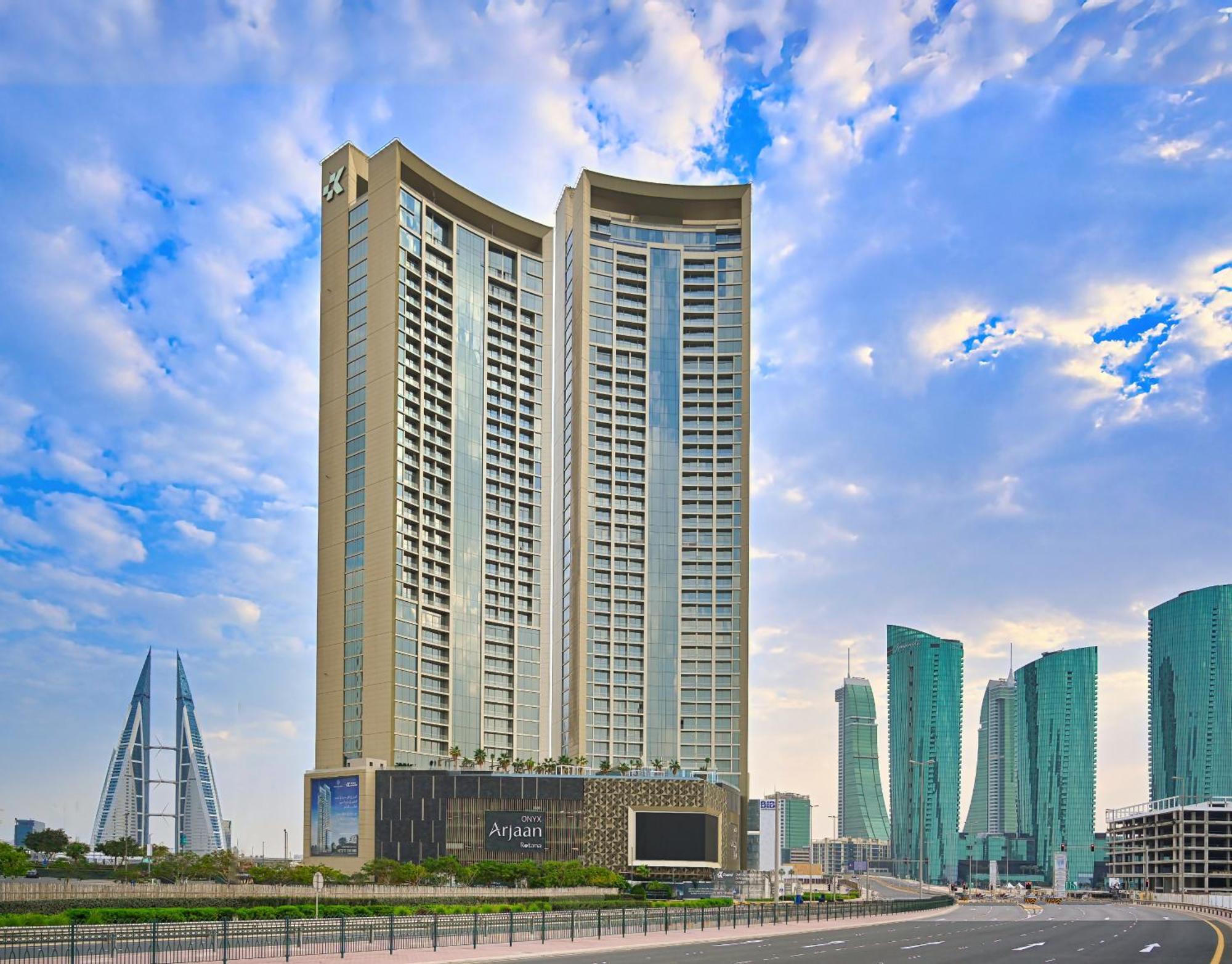 Onyx Rotana Manama Exterior foto The Four Seasons Hotel Bahrain